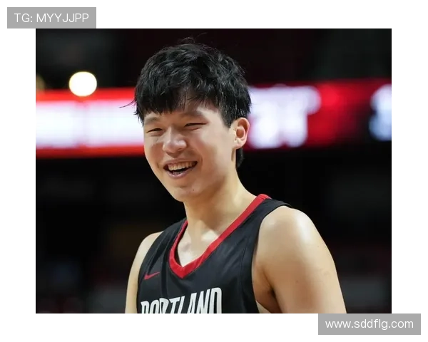 杨瀚森疑与绯闻女友同游新疆 男友视角拍照并互动评论曝光 杨瀚森疑与绯闻女友同游新疆 男友视角拍照并互动评论曝光